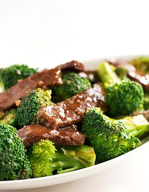 raw food diet beef and broccoli